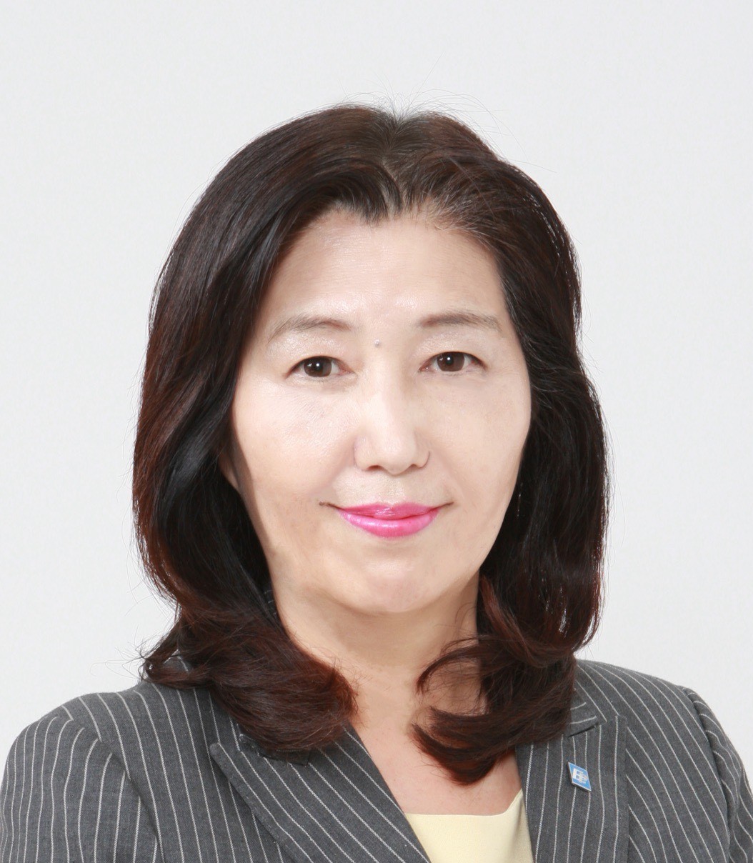 植田 真理